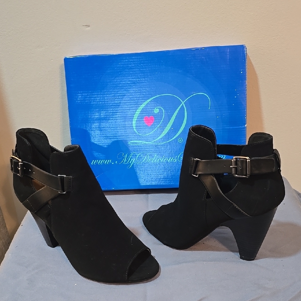 Delicious Black Peep-Toe Ankle Boots